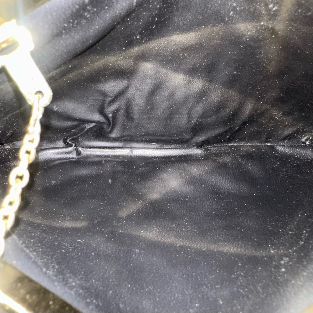 Vintage Etra Black Leather Clutch w/ Gold Chain Strap - Mid-Century Evening Bag - Picture 8 of 9